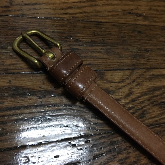 Coach Leather Belt. Made of cowhide and brass - Picture 6 of 16